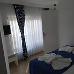 Lacivert Hotel