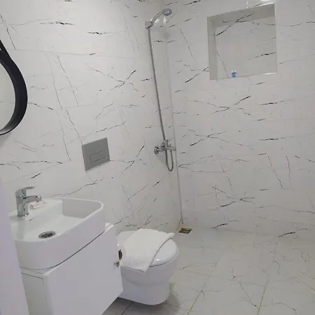 Lacivert アクヤカ